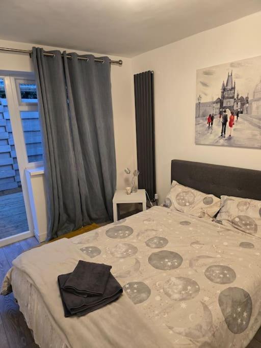 Cozy Flat 1 Bedroom Hucclecote Kültér fotó